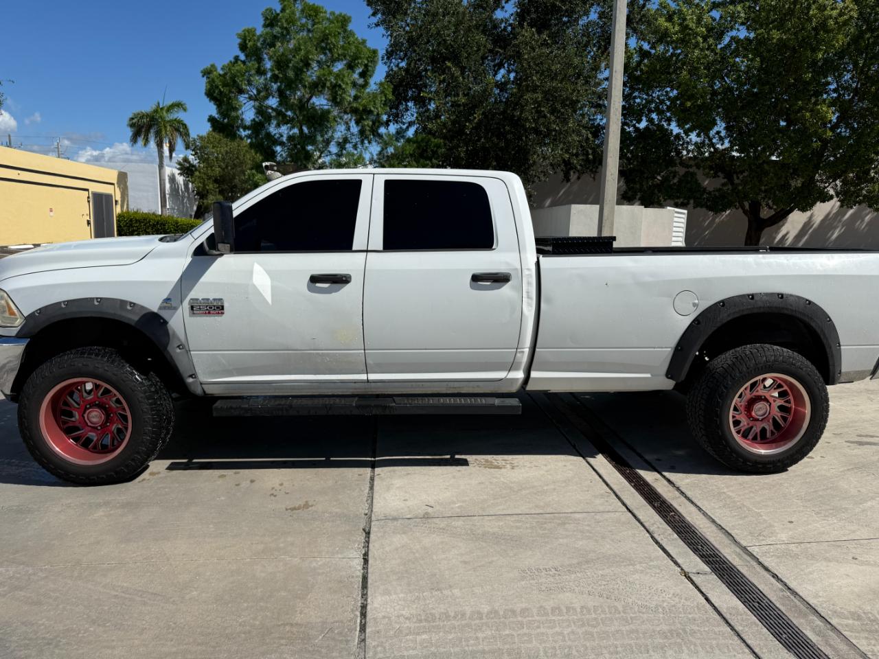 ram ram 2500 pickup 2011 3D7UT2CL4BG525853 image ram ram 2500 pickup 2011 3D7UT2CL4BG525853 image